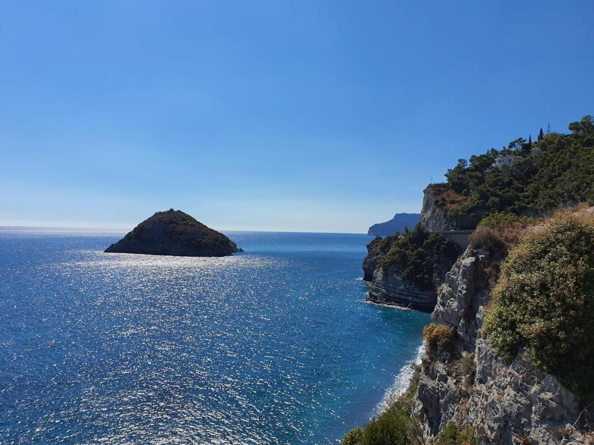 Apartament Una Finestra Sul Mare Monolocale Bergeggi Zewnętrze zdjęcie