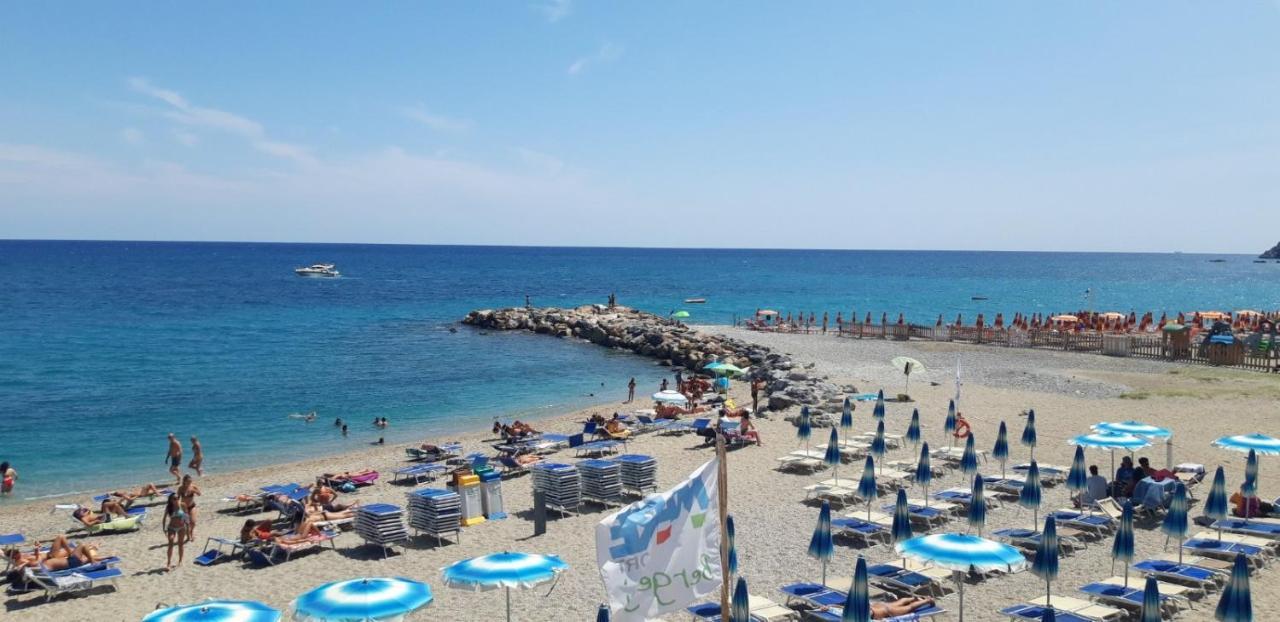 Apartament Una Finestra Sul Mare Monolocale Bergeggi Zewnętrze zdjęcie