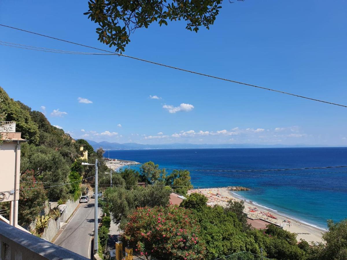 Apartament Una Finestra Sul Mare Monolocale Bergeggi Zewnętrze zdjęcie